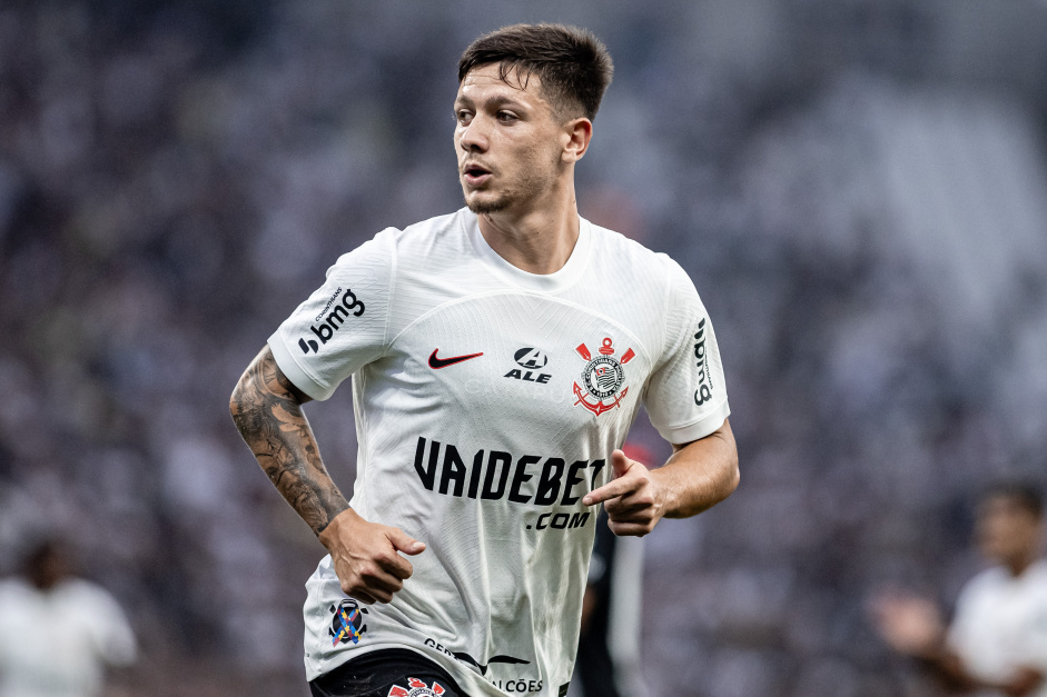 Rodrigo Garro em jogo do Corinthians